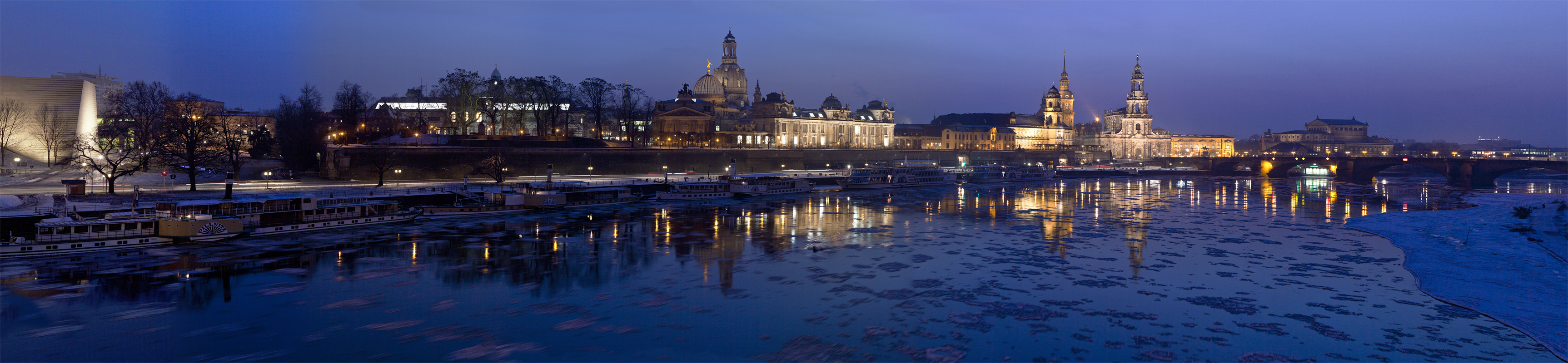 Panorama Dresden Alstadt bei Minus 12 Grad 08.02.2012