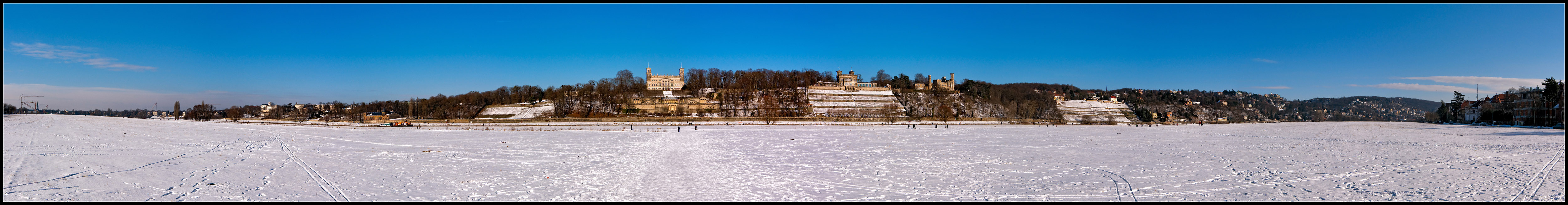Pano Elbschlösser im Schnee2