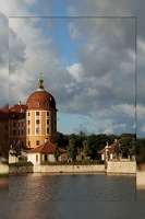 Letzte Sonnenstrahlen am Schloß