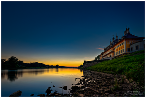 Schloss Pillnitz am Abend