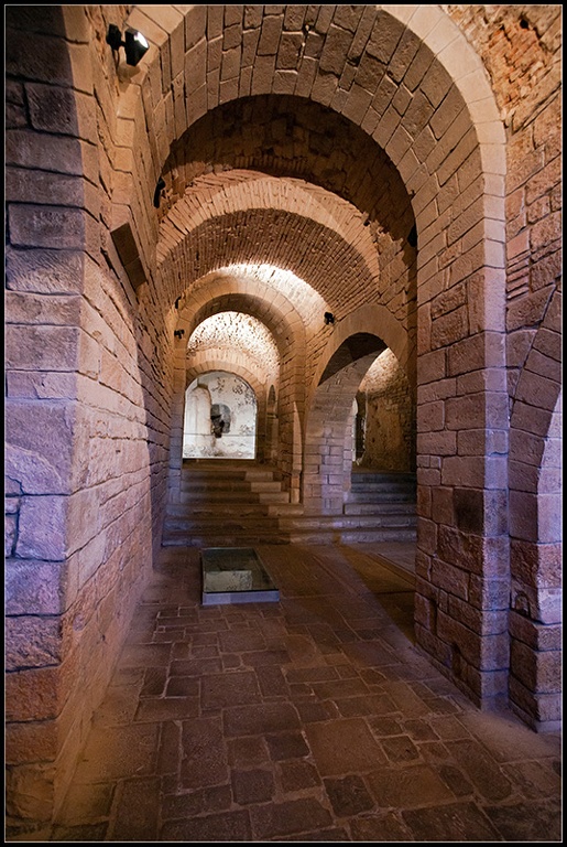 im Kloster San Juan de la Pena 3 - dsc07538.jpg dsc07538.jpg