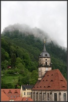 Festung im Nebel