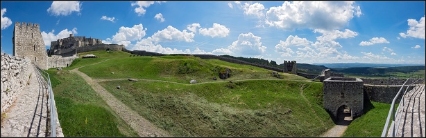 Zipser Burg Pano